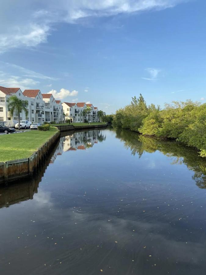 Dharma Home Suites Dania Beach At Sheridan Ocean Club 외부 사진